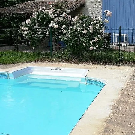 De 6 Chambres Avec Piscine Privee Jardin Clos Et Wifi A Saint Paul Villa Flaugnac
